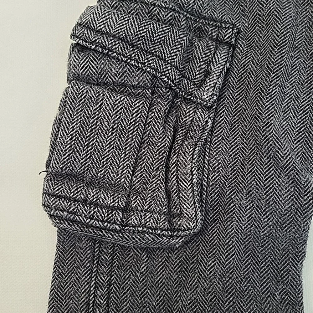 OSHKOSH B'gosh Infant Gray Cargo Style Pants Sz 9M‎ Baby